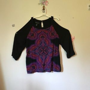 Cold shoulder black sleeve multicolored blouse